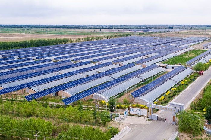 內蒙古巴彥淖爾光伏發電與設施農業一體化項目