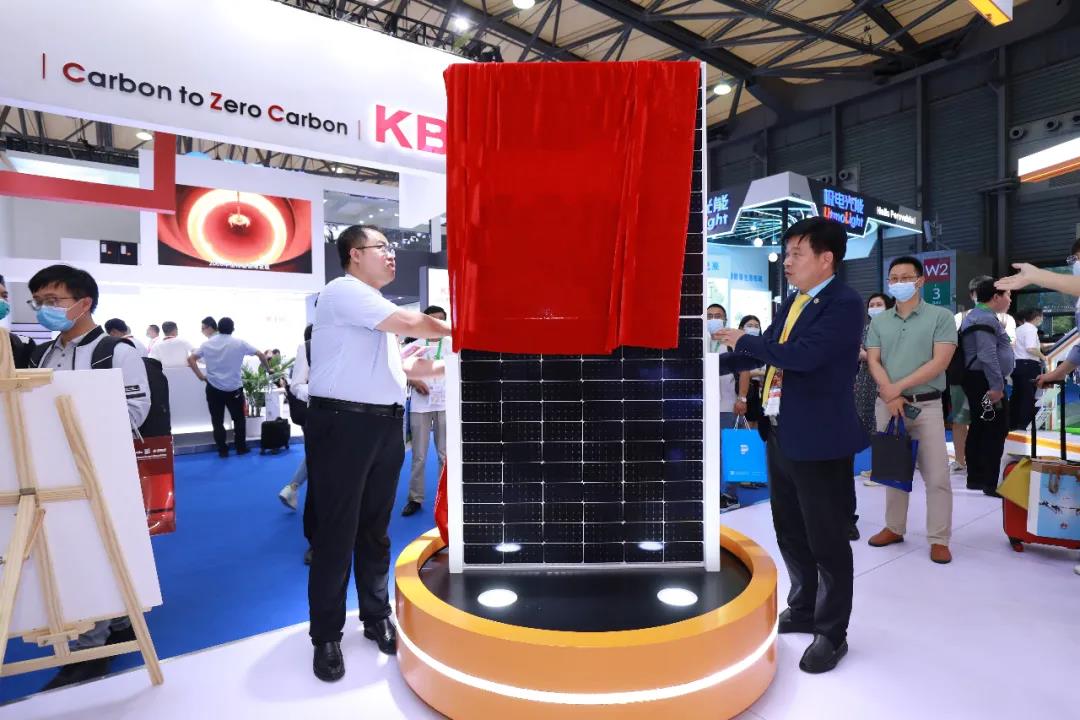 周元秘書長、日托技術(shù)研發(fā)總經(jīng)理吳仕梁博士為M系揭幕