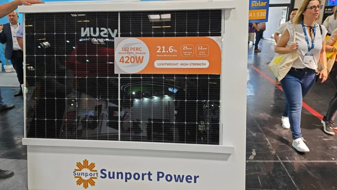 高強度輕質組件新品歐洲首秀，日托光伏閃耀歐洲智慧能源展